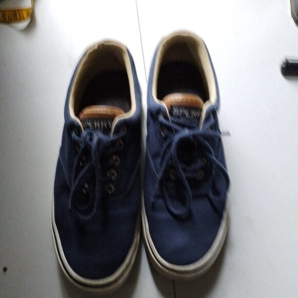 Sperry shoes SZ 8.5 - Picture 4 of 5